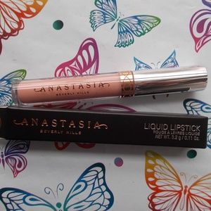Anastasia Beverly Hills Makeup - Anastasia Beverly Hills Liquid Lipstick Anastasia Beverly Hills Makeup - Anastasia Beverly Hills Liquid Lipstick